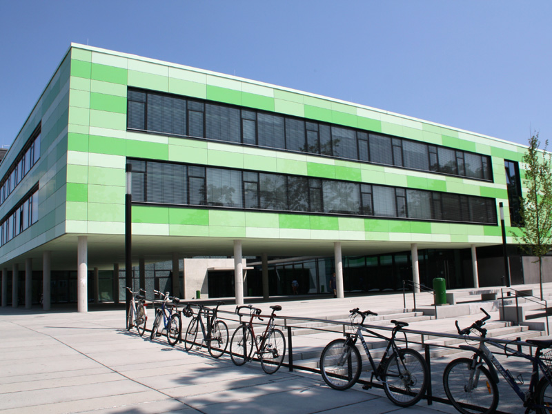 <b> University in Mainz, Germany</b><br />
Lithodecor / Airtec Glass
